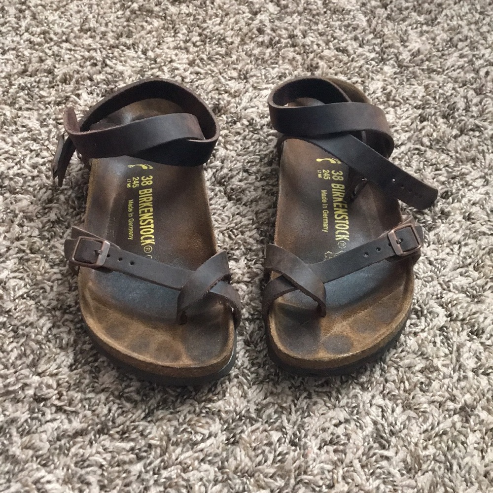 Birkenstock Yara oiled leather sandals